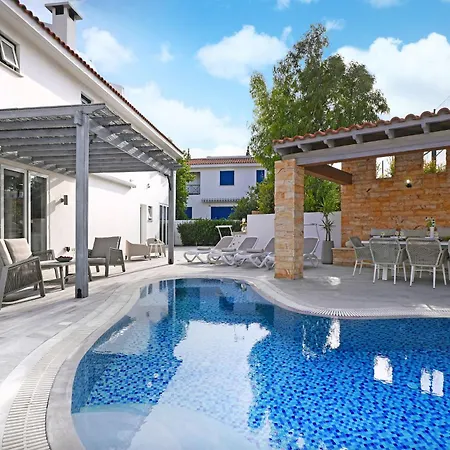 Amy - 100m From Nisia Loumbardi Protarász