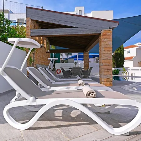 Nyaraló Amy - 100m From Nisia Loumbardi