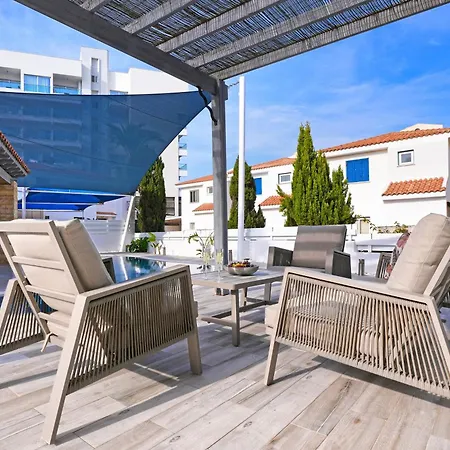 Amy - 100m From Nisia Loumbardi Протарас